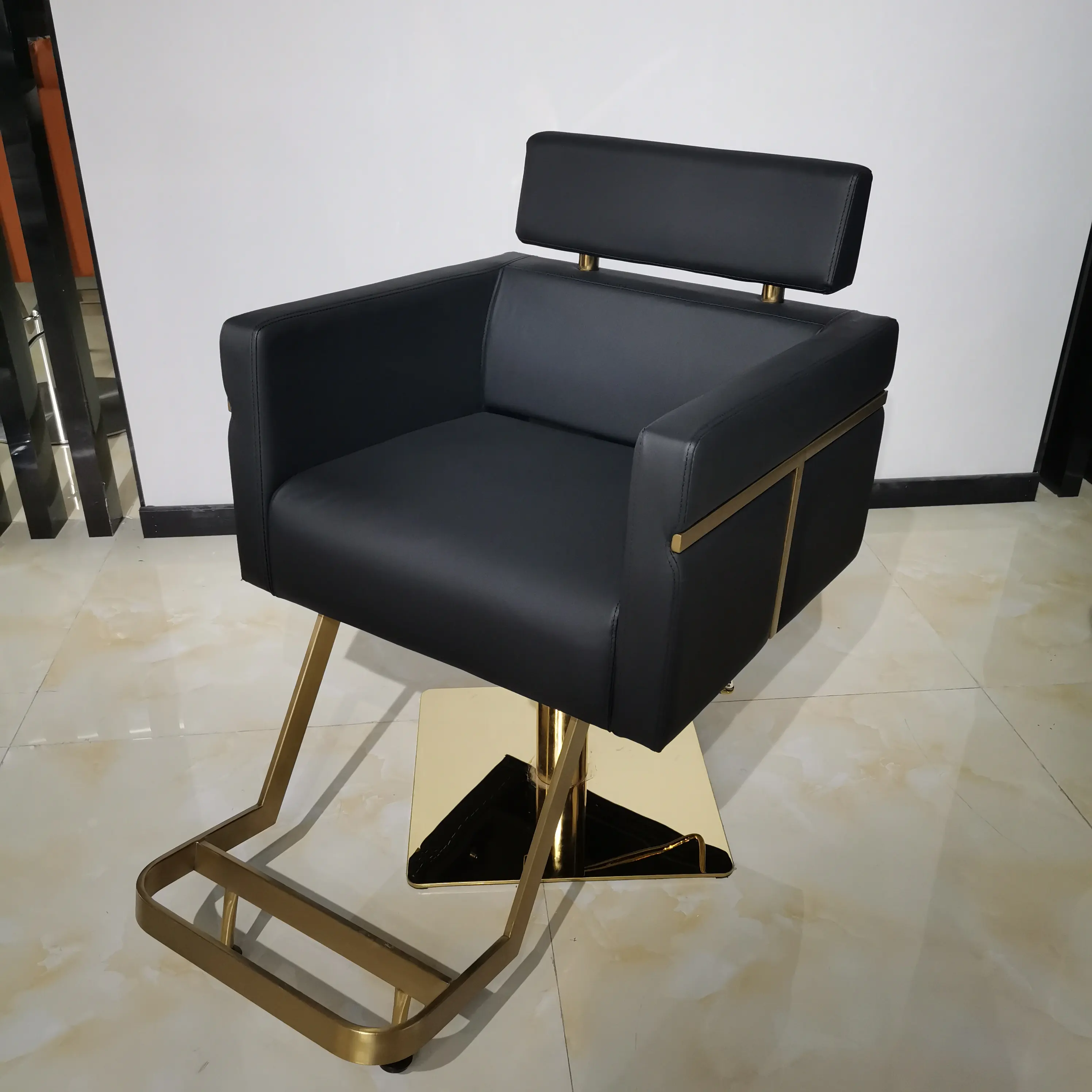 Sulin fabricante de barbeiro mobília de couro preto maquiagem cadeiras de barbeiro loja