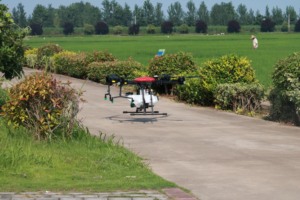 Nhà máy trực tiếp bán buôn đặc biệt Hot Bán Drone spreyer Drone phun nông nghiệp UAV - Product Image 5