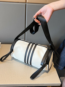 Yeni moda kadın Tote sırt çantası büyük kapasiteli fermuarlı çantalar ile yüksek kalite PU ayarlanabilir Crossbody kapatma - Product Image 6