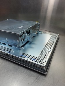 Neue und originale Plc 22 "USB 677D Touch HMI W6AV72602GM410BX6 IPC-Modul 2 E08 SPS-Programmier controller - Product Image 5