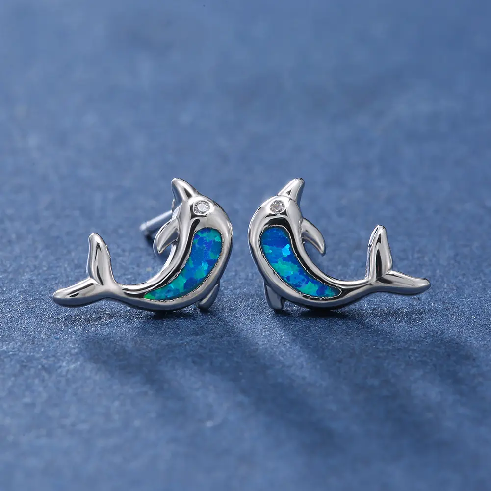 JCA vente directe d'usine nouveau mignon petit dauphin boucles d'oreilles en argent plaqué diamant boucles d'oreilles personnalisées en laiton pour les filles