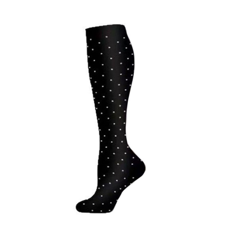 Petits points sur fond noir