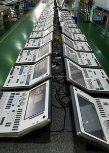 High Quality Tiger Touch Quartz Version 17 <strong>DMX</strong> <strong>512</strong> Light <strong>Controller</strong> Console Stage Lighting Console with Flight case - Product Image 4