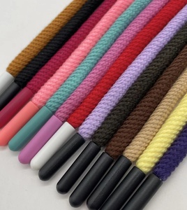 Cordón impreso personalizado con capucha cordón Cordón de 5mm de ancho Cordón de poliéster con puntas de plástico - Product Image 2