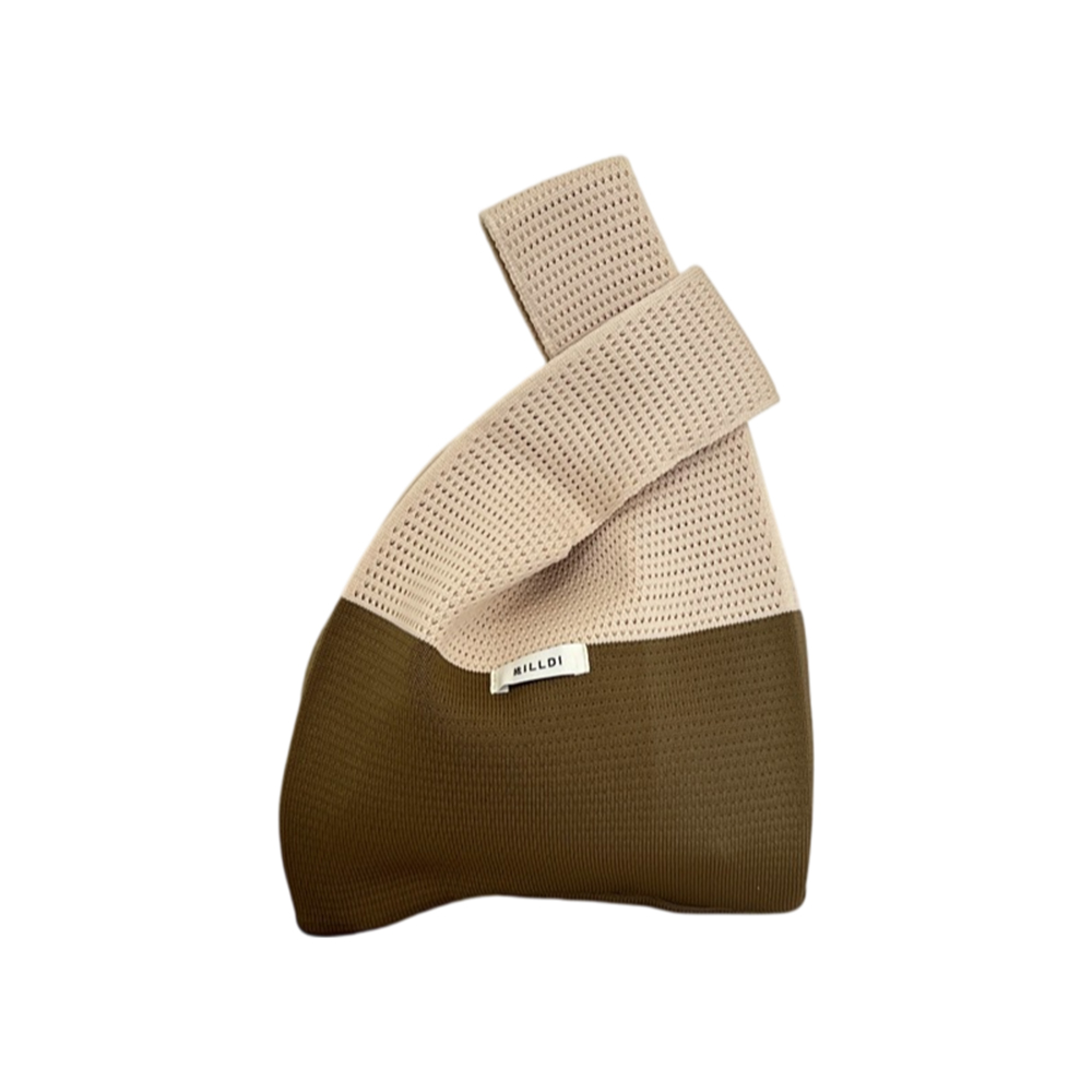 Marrón oscuro + Beige
