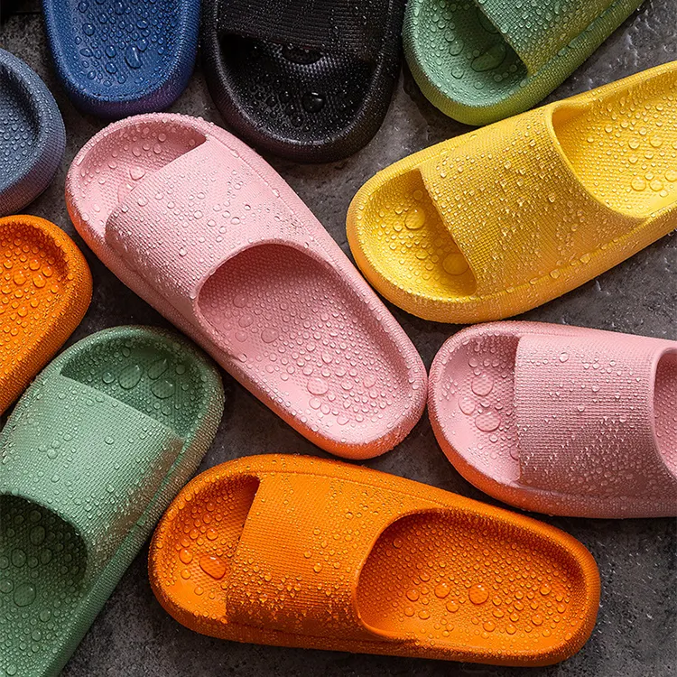 Wholesale Quick Drying Bathroom Shower Summer Sandals Open Toe Soft Cushioned Extra Thick House Slides Cloud Slippers Custom