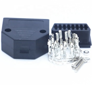 通用OBDII OBD2 16针公母连接器OBD II母插头适配器OBD 2连接器，带外壳 - Product Image 3