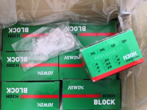 HIWIN直线导轨HGH30CA HGH30HA HGW30CC CA HGW30HC HA block HIWIN新型直线导轨 - Product Image 6