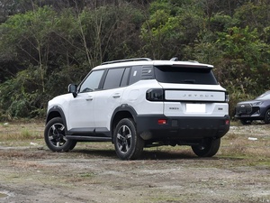 2025 צ 'רי חופש 4wd גרסה יוקרה gasolion 5 דלתות 5 מושבים לרכב על מכירה