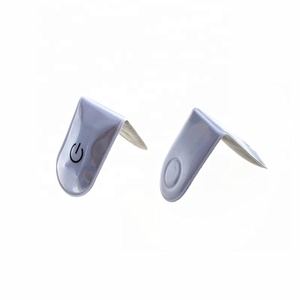 BSCI Factory CE Silver <strong>LED</strong> <strong>Reflective</strong> Magnet Clip - Product Image 1