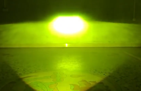 สีเขียว