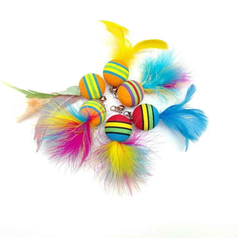 Bola de penas para gatos, brinquedo engraçado com guizo de arco-íris com guizo