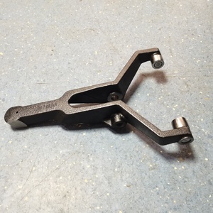 Dongfeng Tianlong V8171176 14速トランスミッション用クラッチリリースユニット - Product Image 3