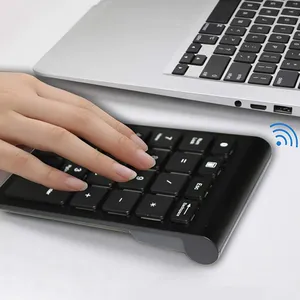 Wireless BT/2.4G tastiera numerica 22 tasti Mini Numpad tastiera numerica per Notebook portatili, Desktop, finestre PC, iOS, Android