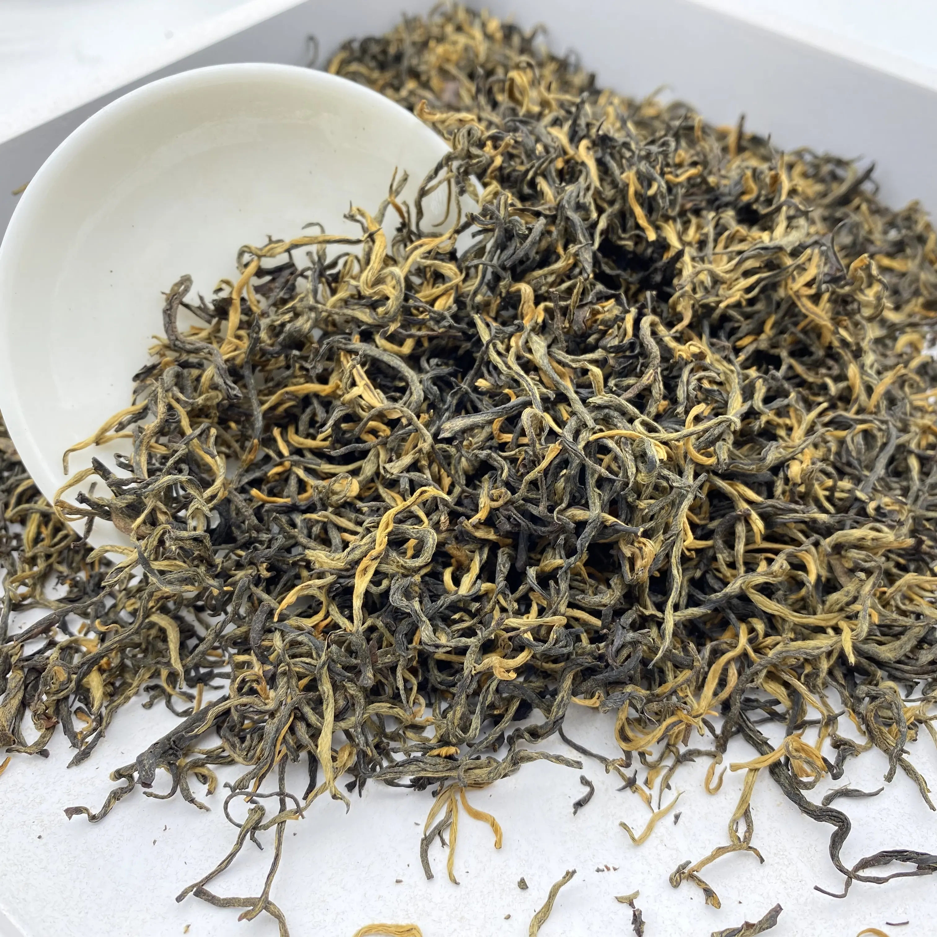Hochwertiger chinesischer Bio-Bio-Yunnan Dianhong Golden Monkey Black Tea zu Fabrik preisen