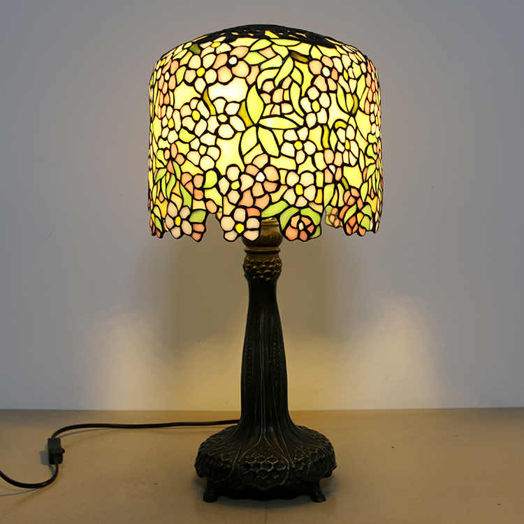 LongHuiJing 10-inches Wisteria Tiffany Style Stained Glass Table Lamp with Brass Finish Base