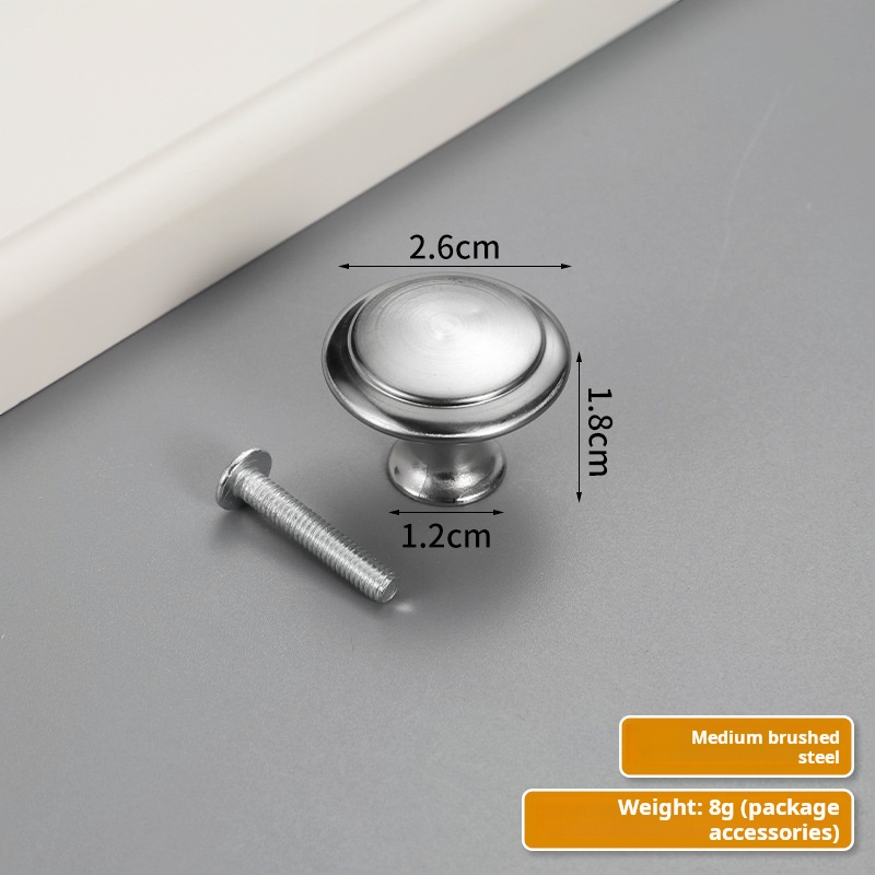 Medium (brushed silver)