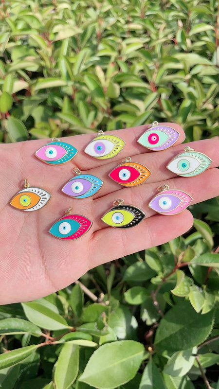 10 couleurs disponibles