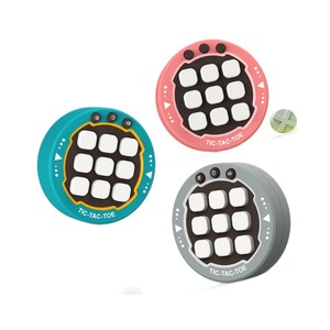 インタラクティブな3人用Tic-Tac-Toeゲーム機子供メーカー向け教育用プラスチック玩具クロスボーダー思考