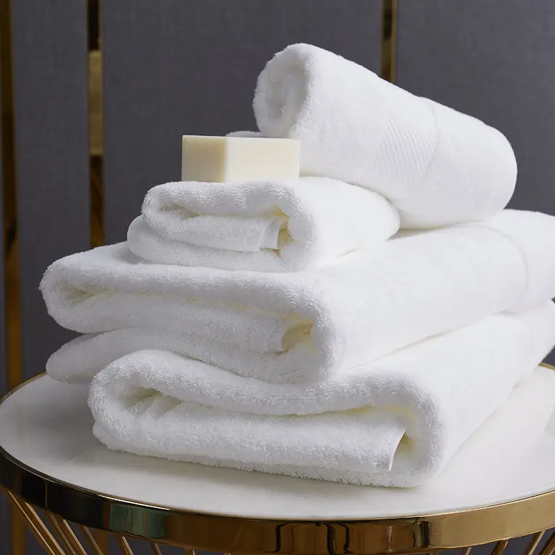 Hôtel de luxe 5 étoiles blanc 100% coton visage main serviettes de bain ensemble pour hôtel Spa