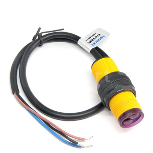 Akıllı araba Robot E18-D80NK kızılötesi engel kaçınma fotoelektrik sensör yakınlık anahtarı 3-80cm algılama aralığı ayarlanabilir - Product Image 1