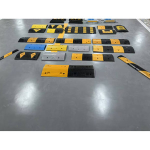 Nhà sản xuất bán buôn cao su di động đường cao tốc tốc độ vết sưng thiết bị đường có thể thu vào tốc độ vết sưng - Product Image 2