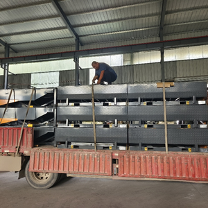 Factory Direct Sale <strong>Fixed</strong> Boarding Bridge <strong>Loading</strong> and Unloading Lifting <strong>Platform</strong> Material Handling - Product Image 3