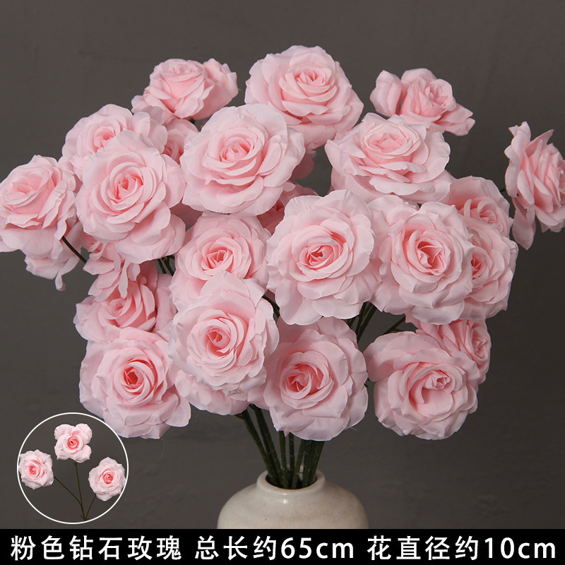 Rose diamant rose à 3 têtes