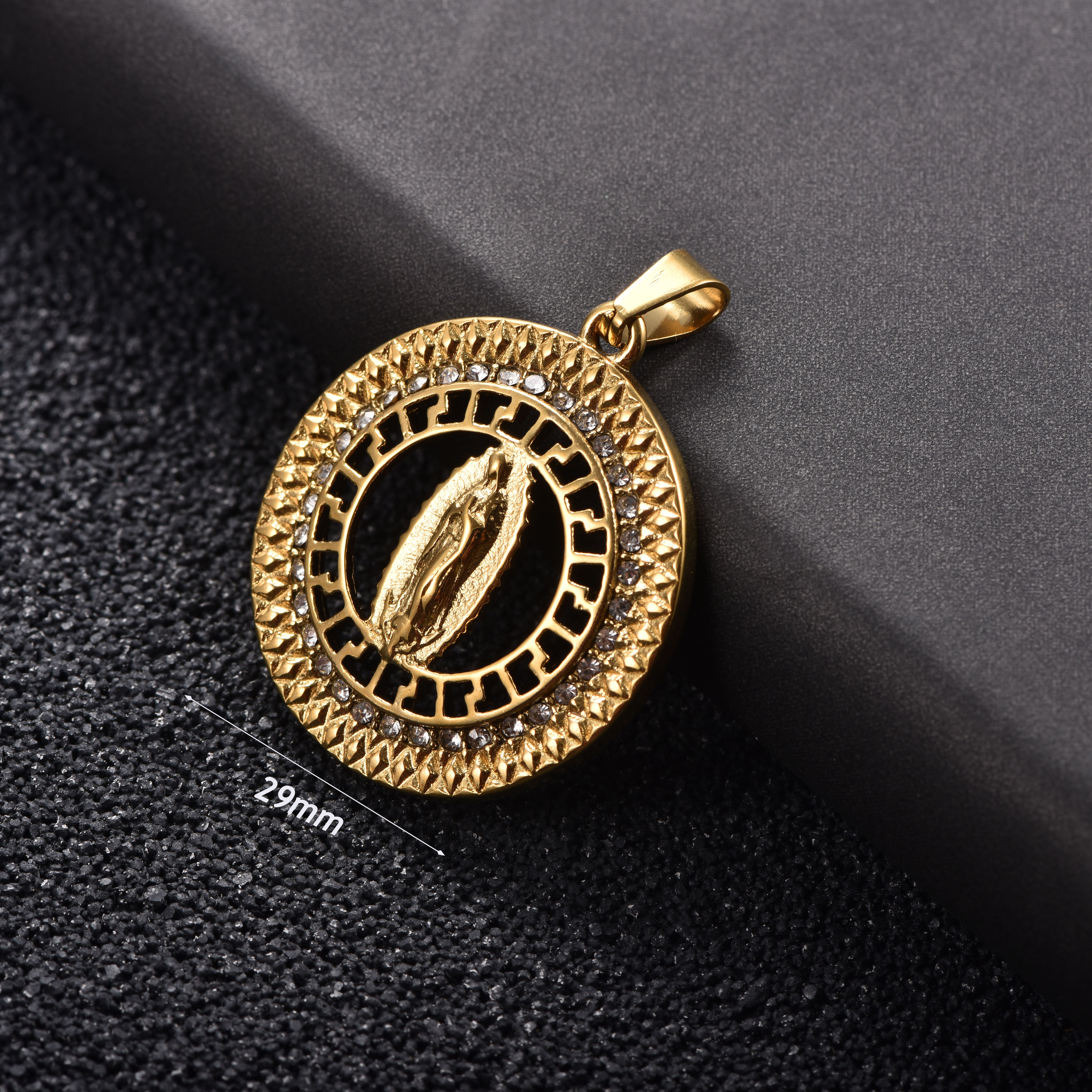 Pendentif en or Style 1