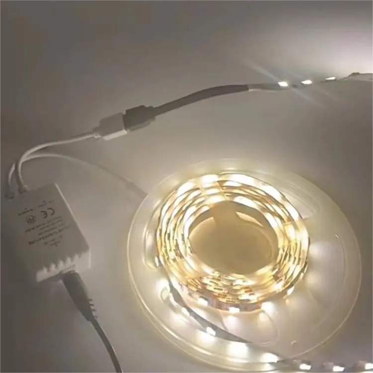 リビングルームの装飾用の高効率屋内LEDストリップ