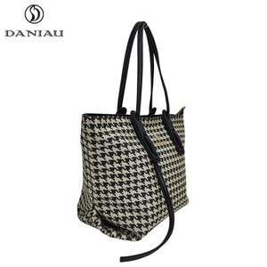 <strong>Daniel</strong> 2022 New Design Support Custom Wholesale Houndstooth Pattern Ladies Handbag Polyester Material Ladies Tote <strong>Bag</strong> - Product Image 4
