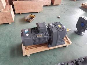 R系列螺旋三级减速齿轮箱适用于工程和建材机械 - Product Image 5