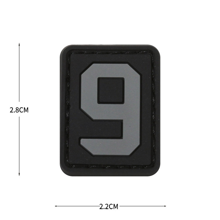 9 (fondo negro gris)