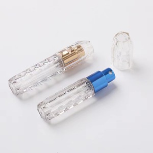 卸売5mlポータブルかわいいアトマイザーアルミスプレー真空詰め替え式ウェディングギフトスプレー香水瓶