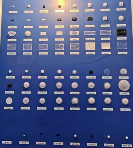 Tấm Ống Kính Fresnel Trong Suốt Bằng Thủy Tinh HDPE Đúc Tiêu Cự Tiêu Cực Tùy Chỉnh 22Mm - Product Image 6