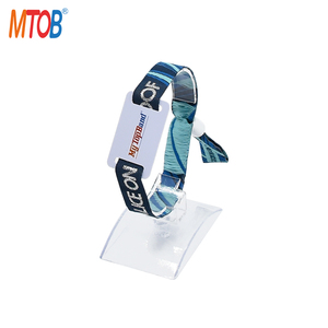 Braccialetto di prossimità in tessuto RFID 125 khz riscrivibile EM4305 125 Khz per il controllo accessi - Product Image 6
