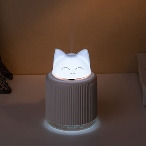 Umidificatore USB per gattino verde oliva con luce colorata e diffusore di olio per aromaterapia nuovo arrivo casa auto uso esterno 1 anno di garanzia
