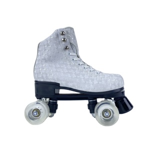 High Quality Professional Woman's Adult <strong>Quad</strong> 4-Wheel Roller Skates Each with Cheap Flashing Wheels and PP Chassis - Product Image 3