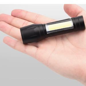 Taşınabilir şarj edilebilir Zoom LED el feneri XPE flaş ışıklı fener fener 3 aydınlatma modları kamp işık Mini Led el feneri - Product Image 4