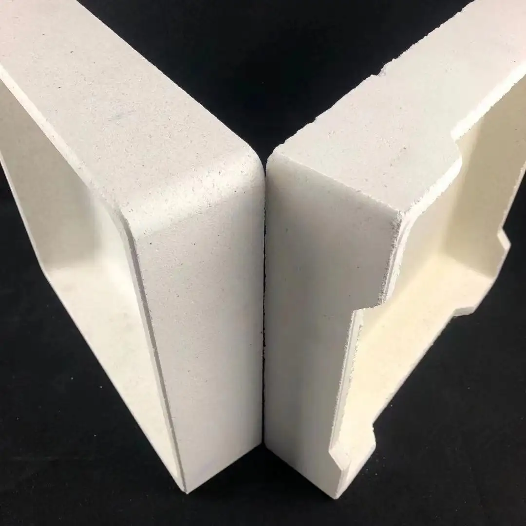 Cadinho de cerâmica de alumina de alta qualidade, resistente ao desgaste e resistência a altas temperaturas em forma quadrada