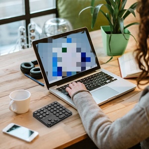 High - Quality Simple Compact 35 - Key Round - Keycap Wireless <strong>Numeric</strong> <strong>Keyboard</strong> One - Hand Portable and Convenient <strong>Keyboard</strong> - Product Image 5