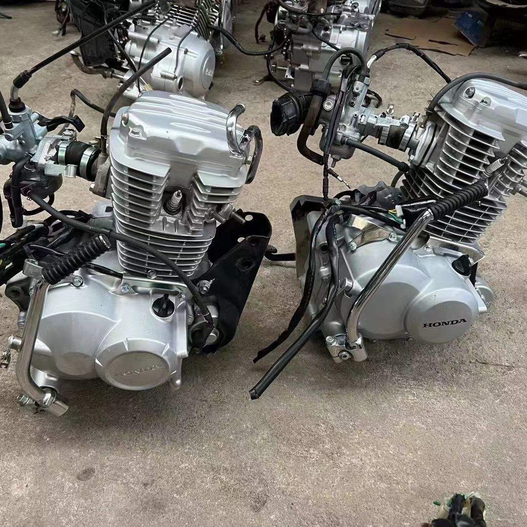 Comme le montre la figure