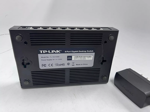 TP-Link TL-SG1008D 8-Port-Gigabit-Desktop-SNMP-QoS-VLAN-Ethernet-Switch Neuer POE auf Lager stapelbar