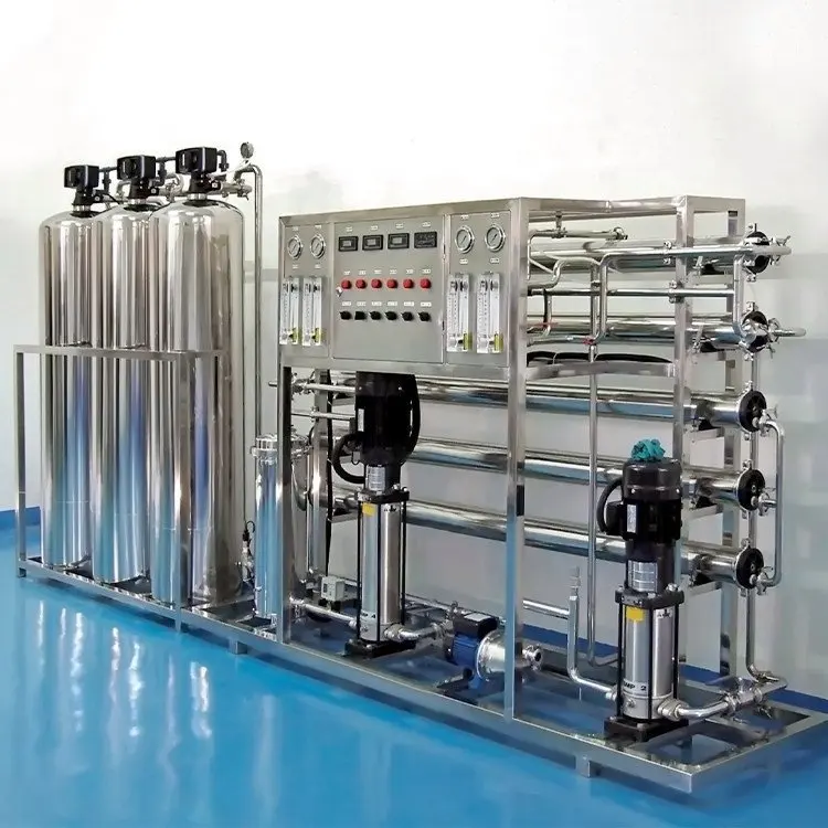 Traitement de l'eau par osmose inverse Opération sûre et fiable Machine de traitement de l'eau par osmose inverse Equipement Installation de système