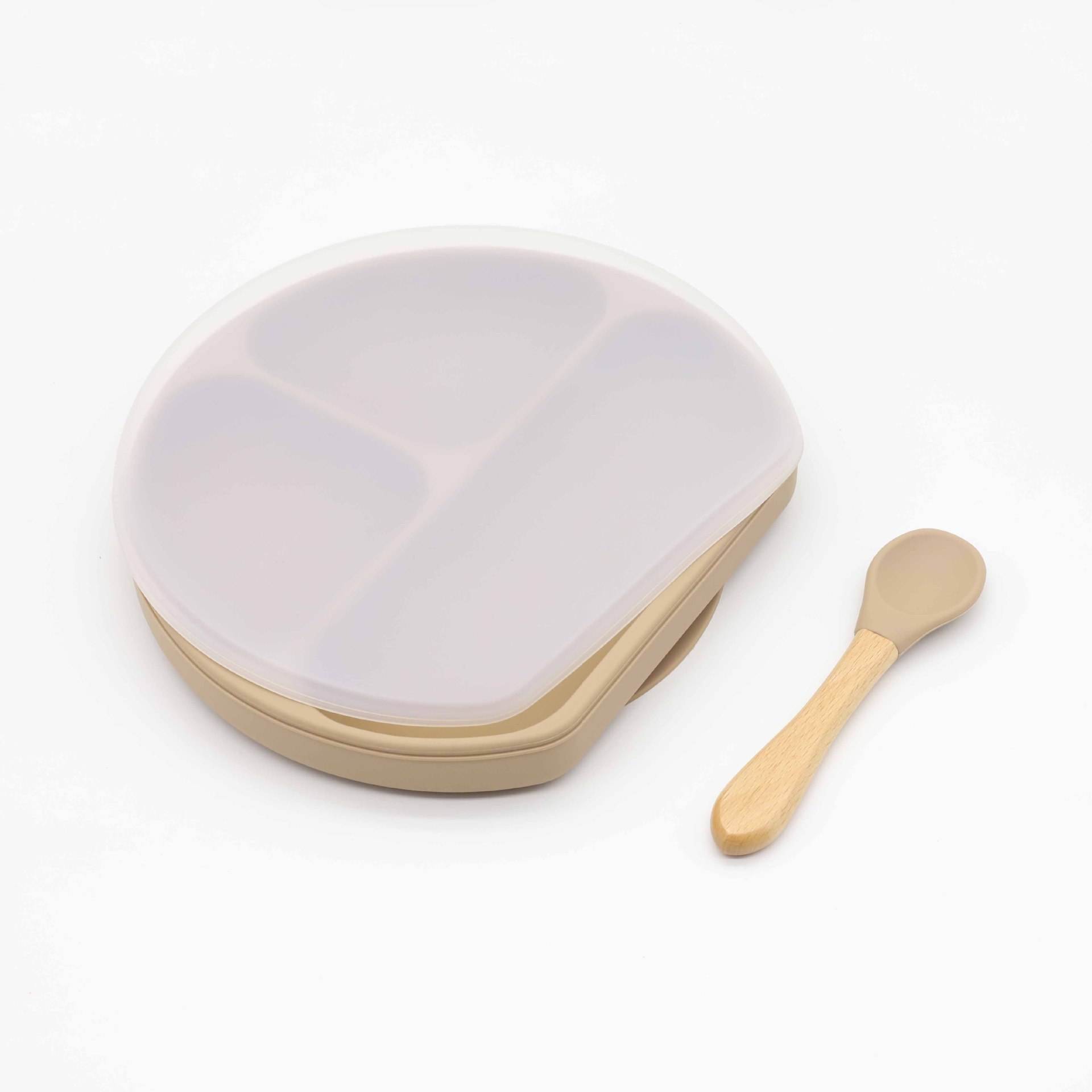 Couvercle de plat à dîner kaki avec cuillère.