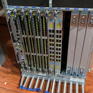 Brocade de grado empresarial: Solución de canal de fibra de 32G de 8 ranuras escalable a la vez para redes de centros de datos robustas - Product Image 1