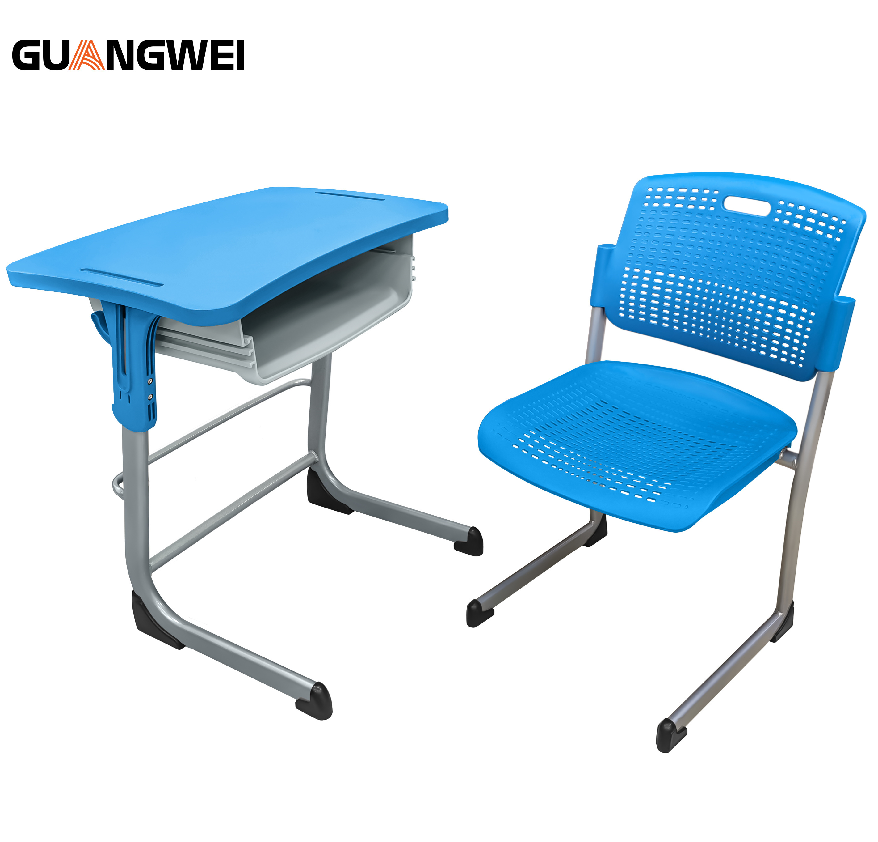 Ensemble bleu clair