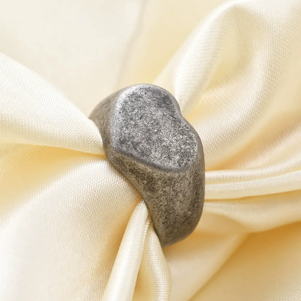 ย้อนยุค