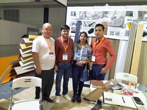 Không thấm nước đầu bằng chứng 305*608mm thương mại lớp <span class=keywords><strong>LVT</strong></span> keo xuống đá đá gạch đá cẩm thạch hạt LVP Sàn Vinyl tấm ván - Product Image 4