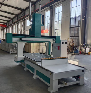 Enrutador CNC de 5 ejes para hacer moldes de espuma con husillo giratorio de 360 grados Enrutador CNC de 5 ejes resistente para fresado de moldes de espuma rígida - Product Image 5